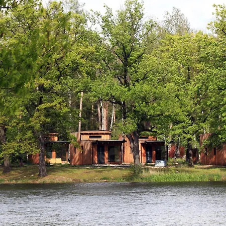 Naturcamping Brettmuehlenteich * Zschorna